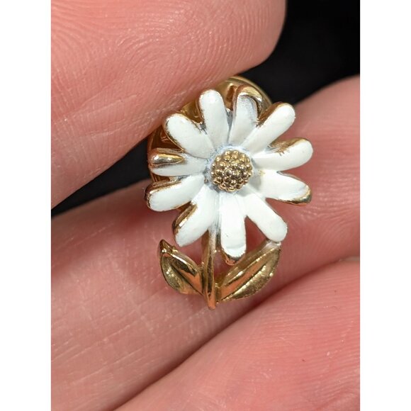 Vintage White Daisy Flower Enamel Tiny Tack Pin Brooch Retro Sunflower - Picture 4 of 6